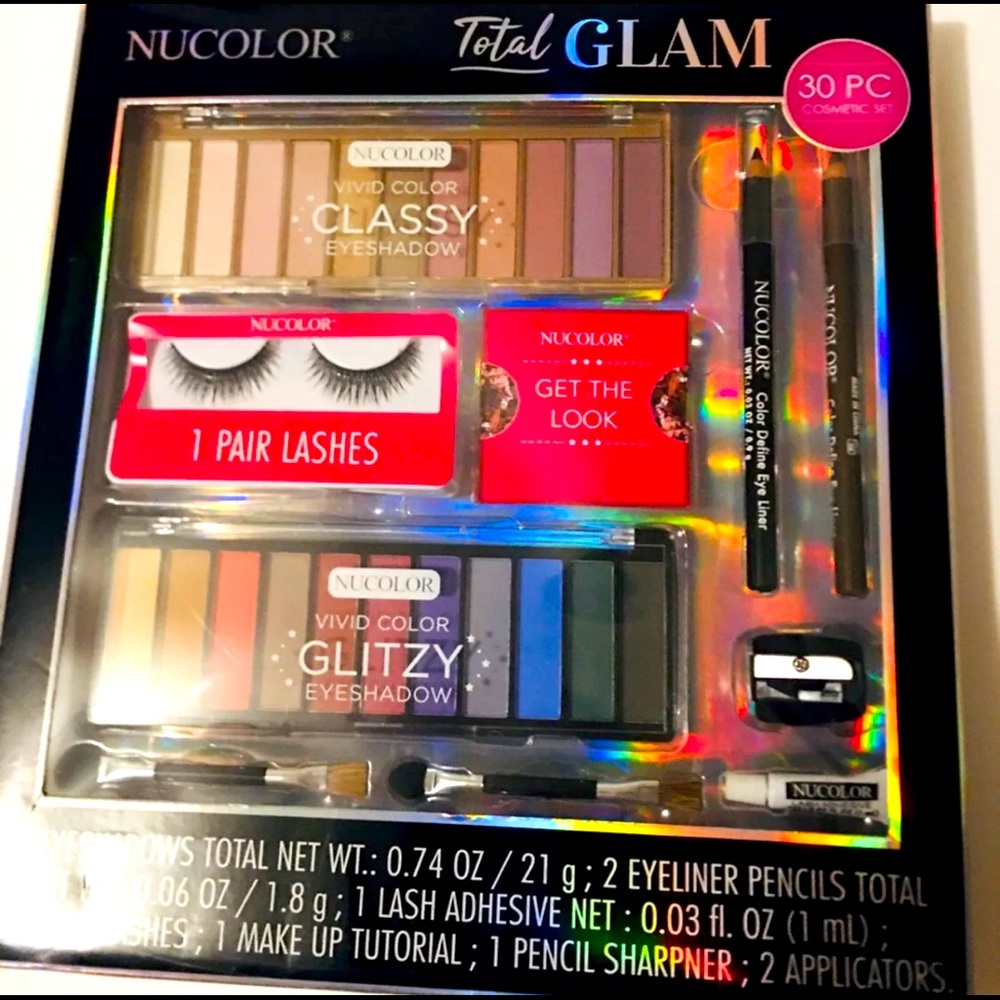 NuColor Total Glam “Vivid Color” 30 pc Make Up Kit